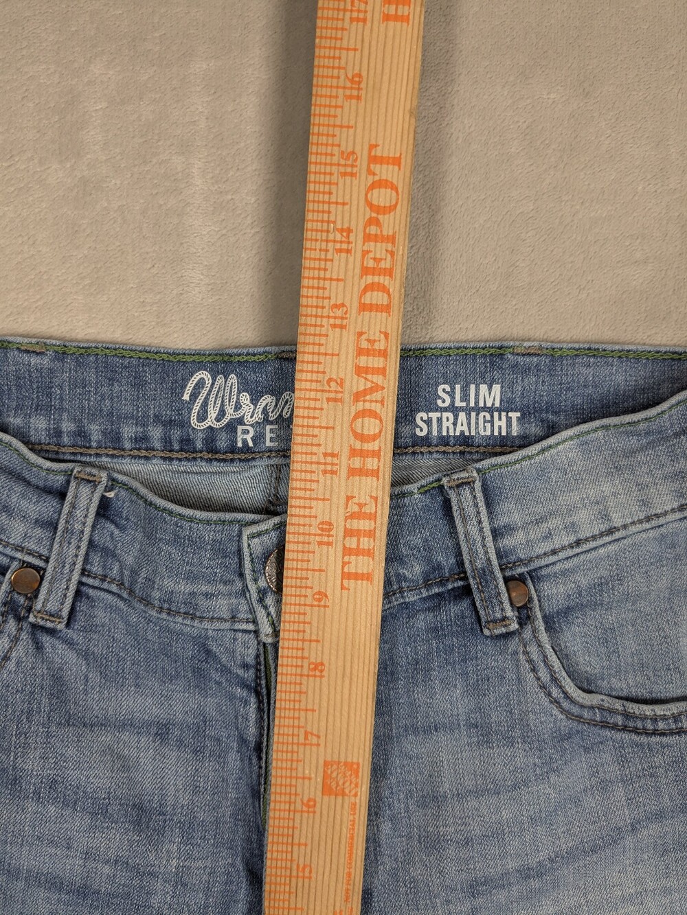 Wrangler Mens Size 30x32 Retro Slim Straight Medium Wash Denim Jeans Western - Picture 7 of 13
